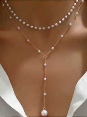Delicate Gold Pearl Layered Necklace